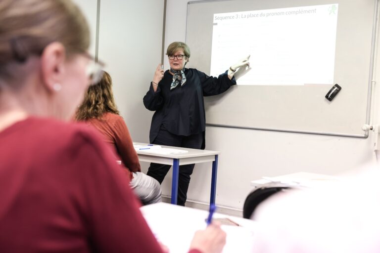 Business French courses in Lyon