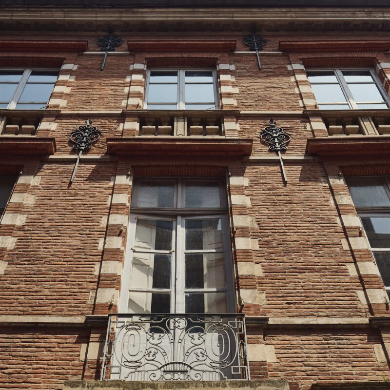 Building of a french language school in toulouse france
