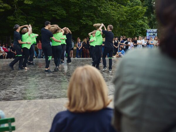 French summer camp in france activites