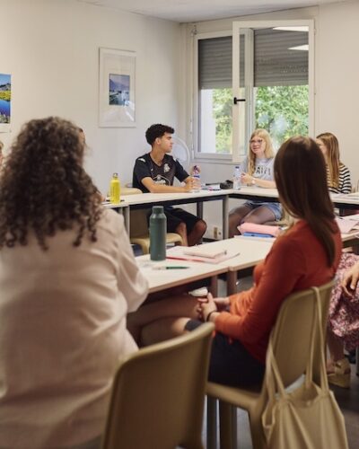 French summer courses in Annecy