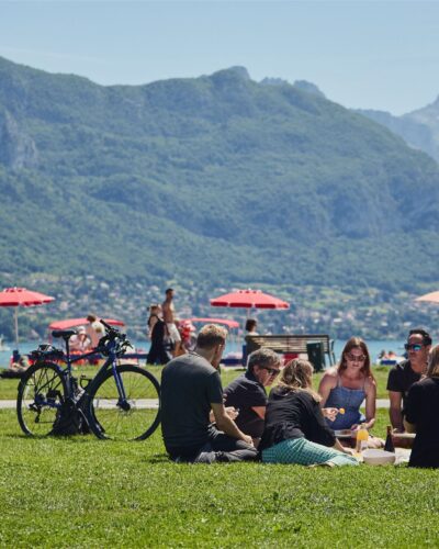French summer courses in Annecy