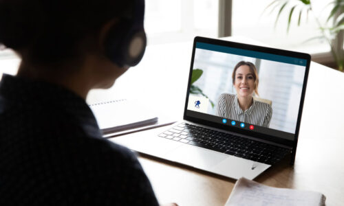 Online French courses with Lyon Bleu