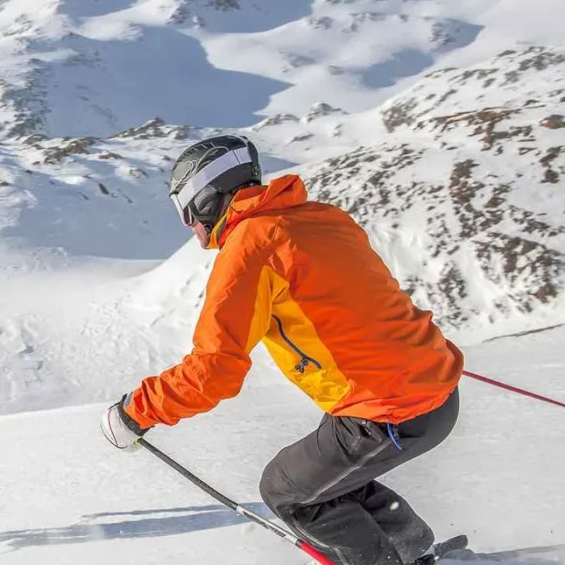 Landed_Travel_Andes_Skiing_3-1 Landed_Travel_Andes_Skiing_3-1