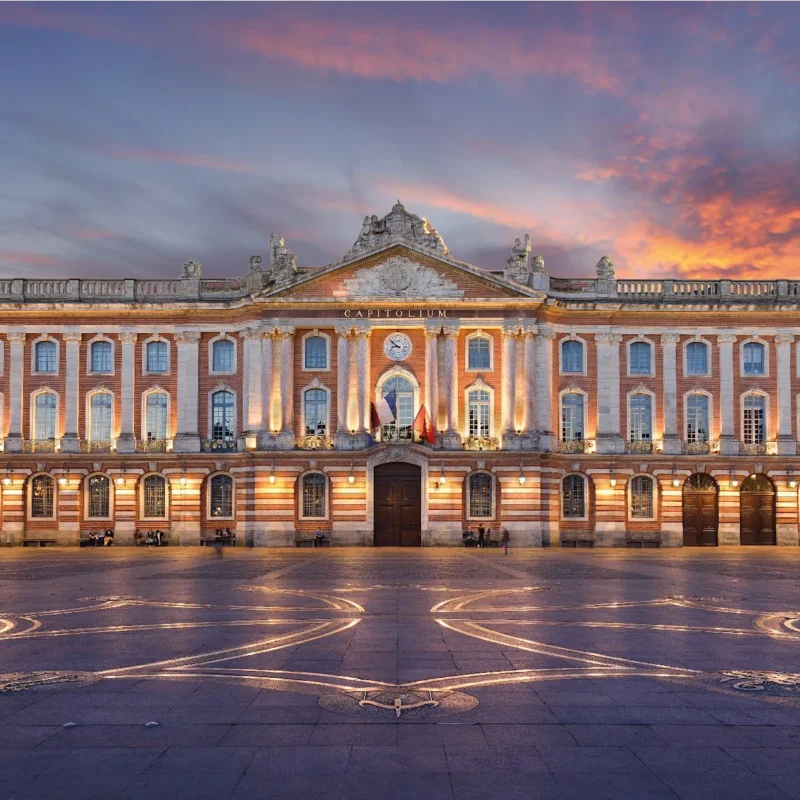 TOULOUSE_CAPITOLE (1) TOULOUSE_CAPITOLE (1)