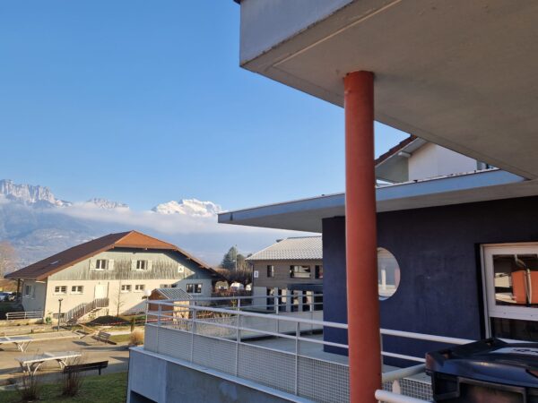 WhatsApp Image 2025-01-22 at 09.42.17