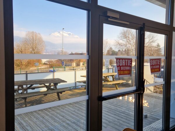 WhatsApp Image 2025-01-22 at 09.42.25