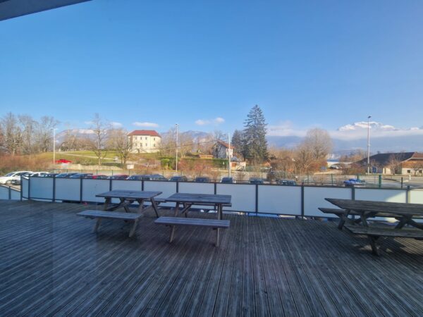 WhatsApp Image 2025-01-22 at 09.42.30