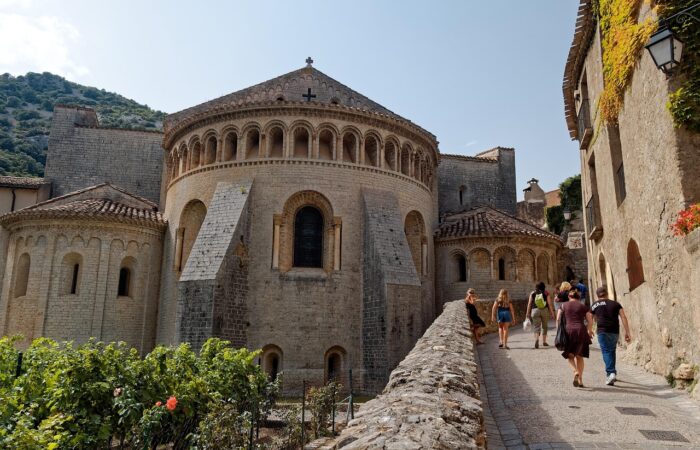 st-guilhem-3129416_1280